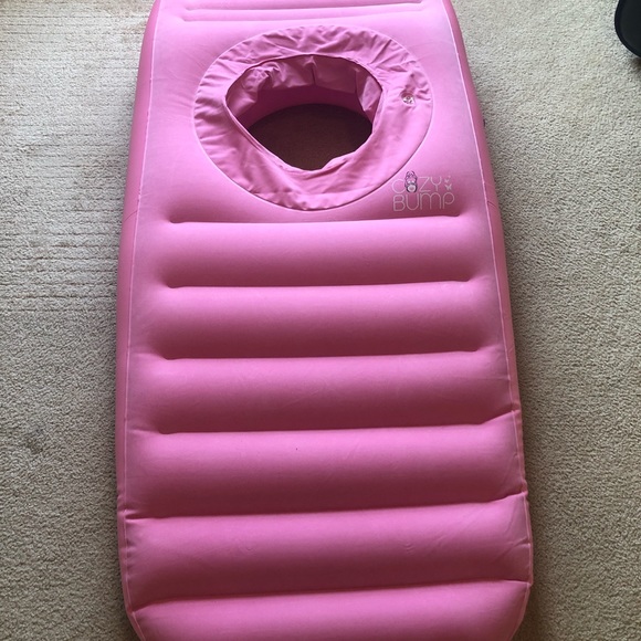 Cozy Bump Pregnancy Pillow - Picture 1 of 8
